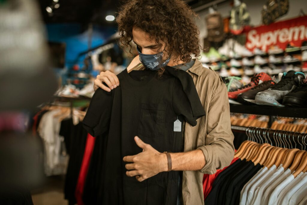 Outletwinkels: Echte koopjes of slimme marketingtrucs? Outletwinkels: Echte koopjes of slimme marketingtrucs?